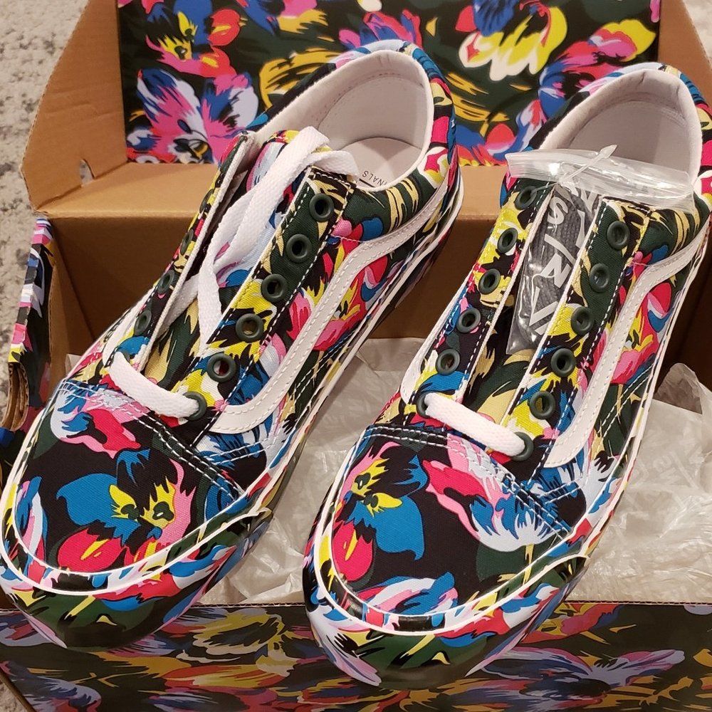 KENZO X Vans ~ Sneakers Floral Old Skool Lo BNIB Size US 7.5 Women's